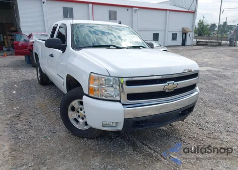 2008 Chevrolet Silverado 1500 Lt1 из США, поврежденный, VIN 1GCEK19J58Z228715